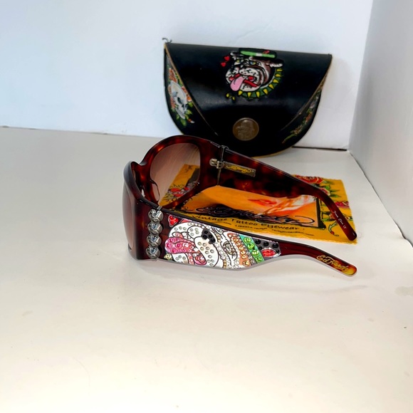 Vintage Ed HardyTattoo,True Love/Bulldog, SwarovskiCrystal & Tortoise Sunglasses - Picture 2 of 12